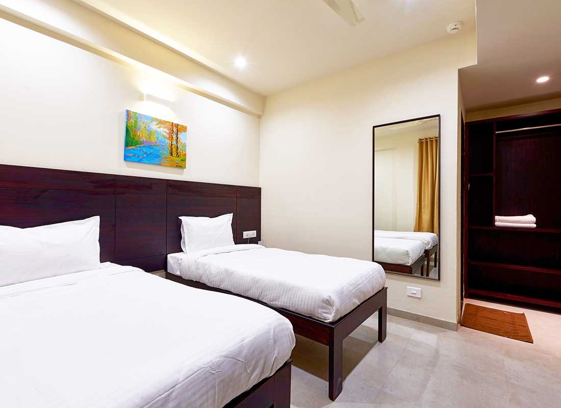 Executive Twin Bed AC Room